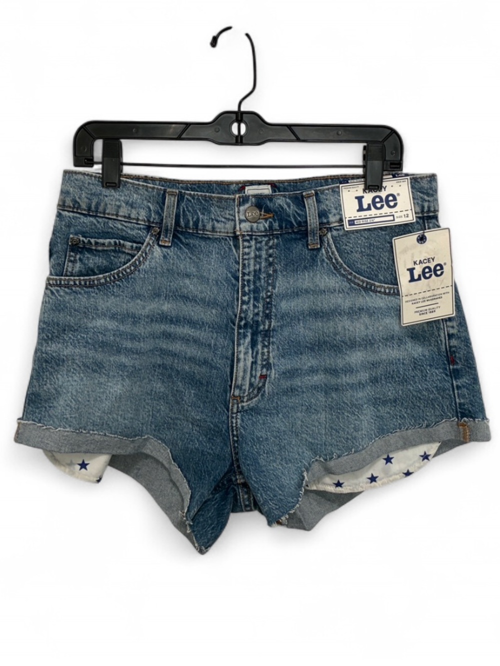 NWT Lee Kacey Medium Blue Denim Rolled-Hem Shorts with Star Pocket Lining